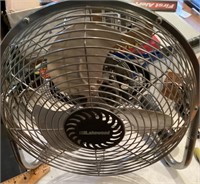 Lakewood electric fan --works