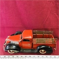 Painted Tin Toy Truck (Vintage)