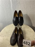 MEN’S SHOES WEEJUNS SIZE 10 ONE BLACK ONE BROWN