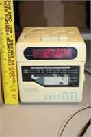 AM/FM Alarm Clock with Cassette