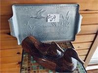WOODEN CARVED DUCK W/ DUCKLING - METAL TRAY