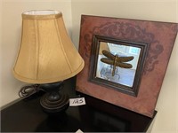 NICE TABLE LAMP & DRAGONFLY DECOR WALL HANGING