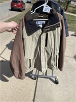 COLUMBIA SIZE XL JACKET