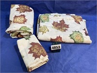 Twin Flannel Sheet Set  w/Leaves