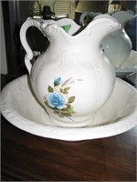 Bowl and pitcher set