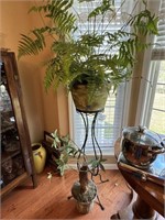 Plant Stand & Artificial Plants