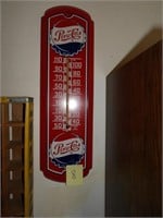 Pepsi Thermometer 27 x 8
