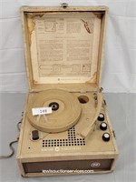 Newcomb Transistorized Phonograph Turntable