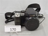Fujifilm Finepix S8100 1 Mega Pixel Digital Camera