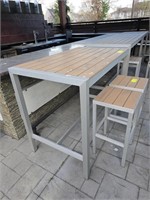 OUTDOOR  TABLES.