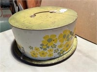 Vintage Tin Decoware Floral Cake Carrier