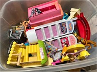 Selection Misc Vintage Toys-Barbie, Others