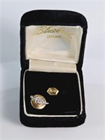 2g 14Kt Gold,1g Platinum, Pins w/ Diamonds