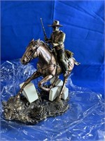 Edwin Knowles L E John Wayne Figurine