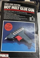 Hot glue gun