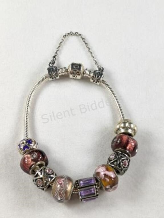 Pandora Silver Bracelet w Pendants / Charms