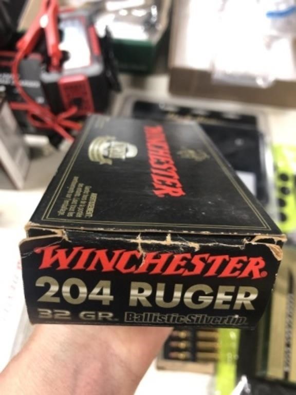 BOX WINCHESTER 204 RUGER AMMO