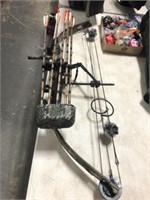 PSE TEAM FITZGERALD BOW AND ARROWS