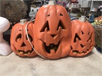 LIGHTED JACK O LANTERNS