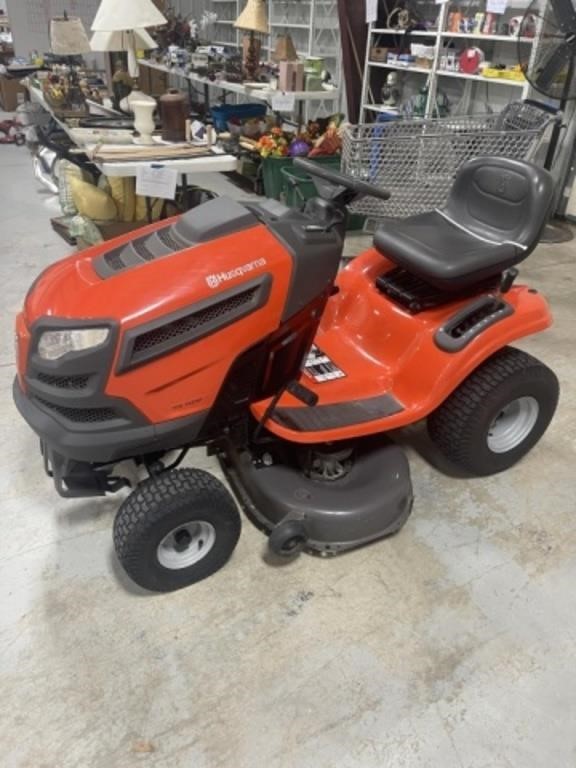 HUSQVARNA YTA 18542 RIDING MOWER