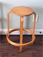 24” bentwood stool or plant stand