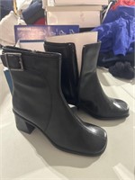 Transit Blk Leather Boots