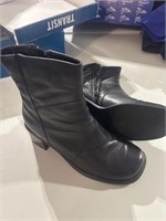 Transit Leather Boots