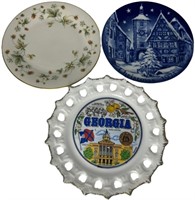 Lot of 3 Vintage Decorative Plates.