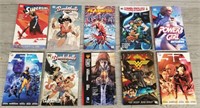 (10) DC Comics Graphic Novels