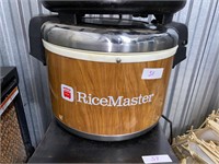 Rice Master 30 Cup Electric Rice Cookee