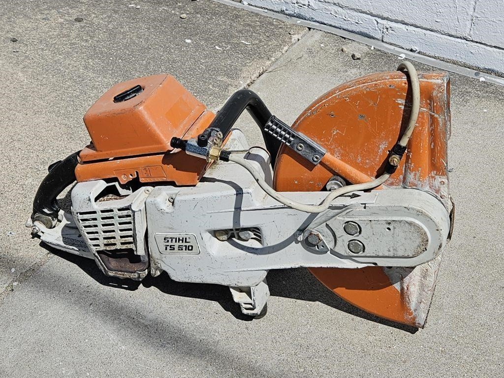 Stihl Gas Powered Concrete Saw Runs Great