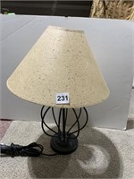 LAMP FOR NIGHTSTAND OR DRESSER METAL BASE