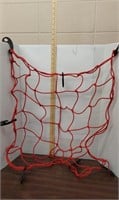 Red Cargo net. Unstretched sz 27in x 27in