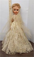 Vintage Bride. 19in tall. Vinyl head. Plastic