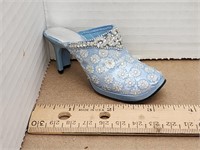 Just the Right Shoe by Raine Carolynn