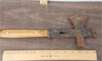 Unique Vintage hammer/hatchet/nail puller combo