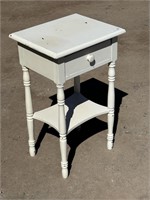 LOVELY ONE DRAWER SIDE TABLE 17 X 14 X 29