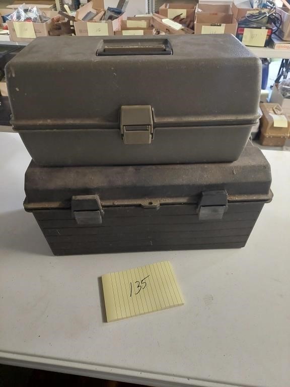 Lot of 2 plastic tool boxes, empty