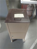 Metal rolling file cabinet, 13.5" wide, 17" deep,