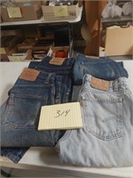 Lot of 4 pair of Levi jeans - men's sizes