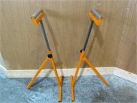 2 COLLAPSIBLE WORKSHOP STOCK ROLLER STANDS