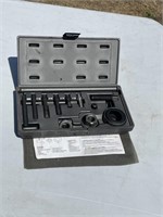 Pulley puller, and installer set