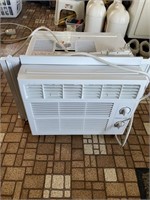 General Electric 5100 BTU air conditioner