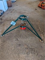 Vintage metal Tree stand