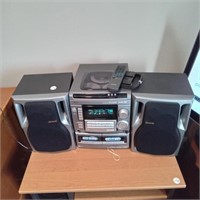 Aiwa Stereo System