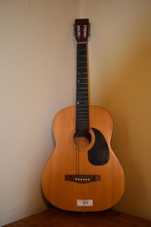 Thomas Paccni Guitar