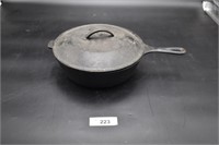 Vintage NC Cast iron Pan. No rust great shape.
