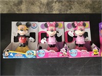 Minnie/Mickey Mouse Water Swimmers