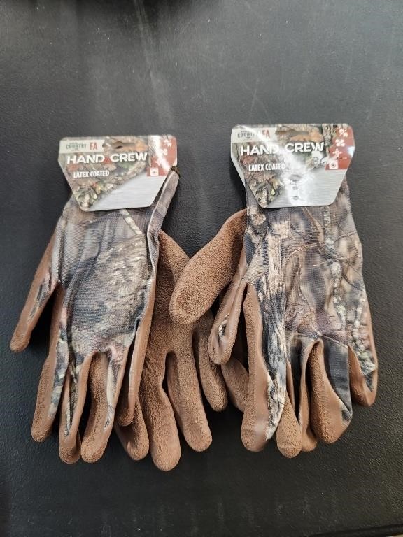 (2) Latex Coated Camo Gloves
