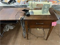Cabinet sewing machine